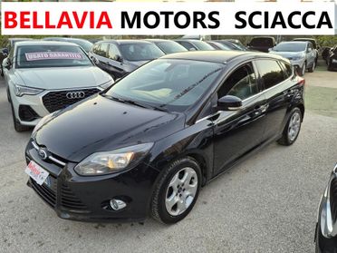 Ford Focus 1.6 TDCi 115 CV Titanium LEGGI