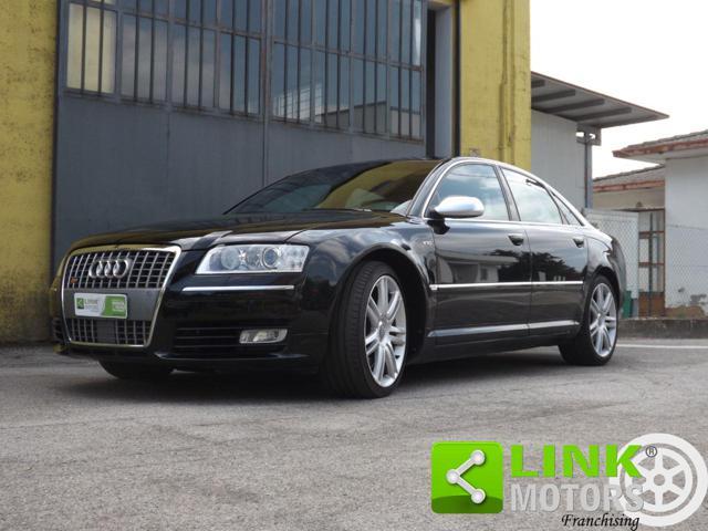 AUDI S8 5.2 V10 quattro tiptronic