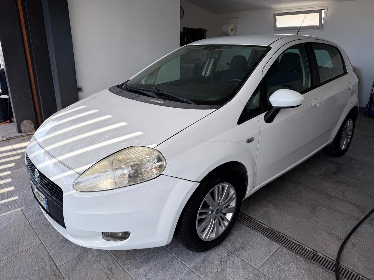 Fiat Grande Punto 1.3 MJT 90 CV 5 porte Emotion