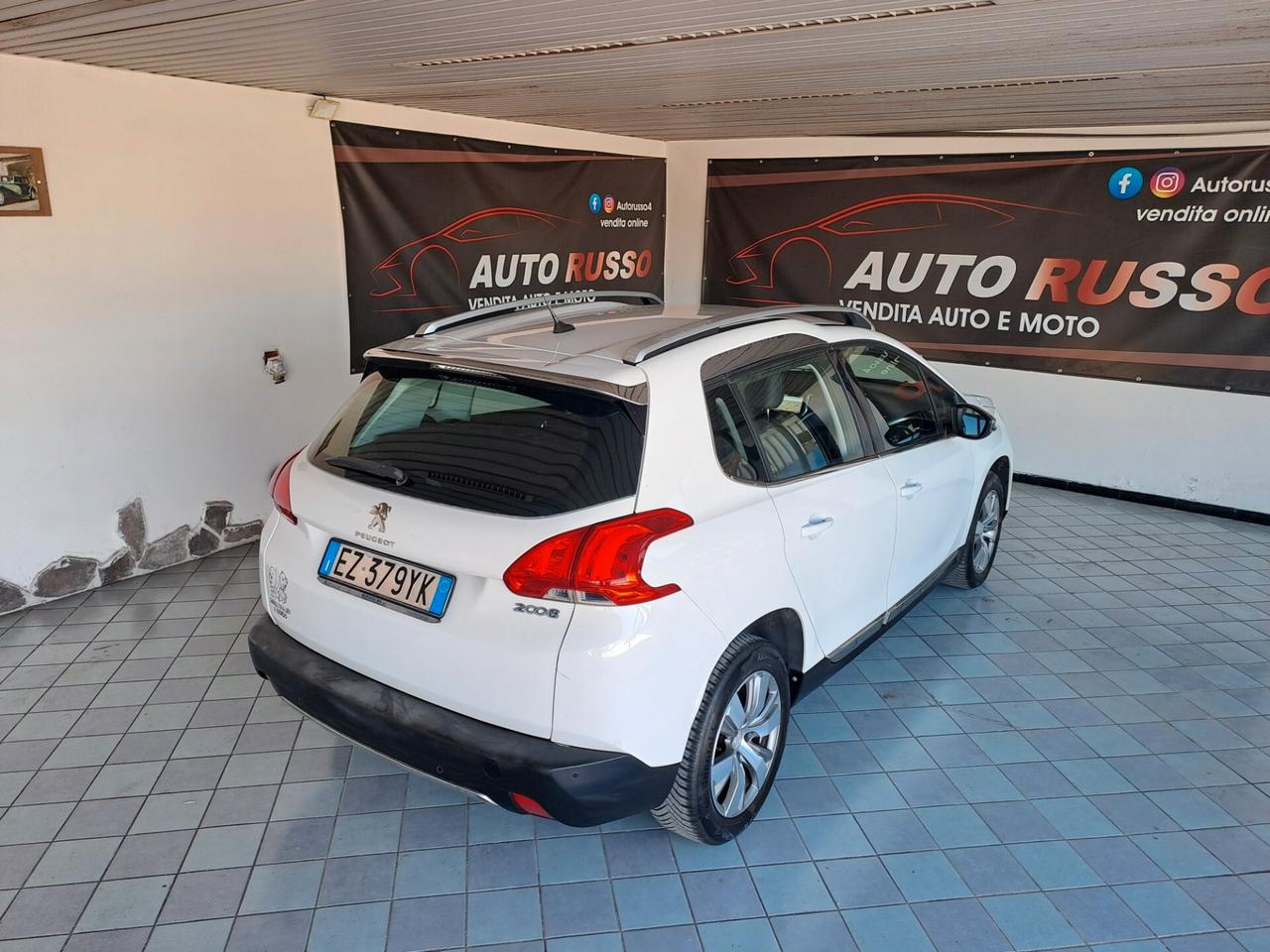 Peugeot 2008 1.2 PureTech 82 Allure