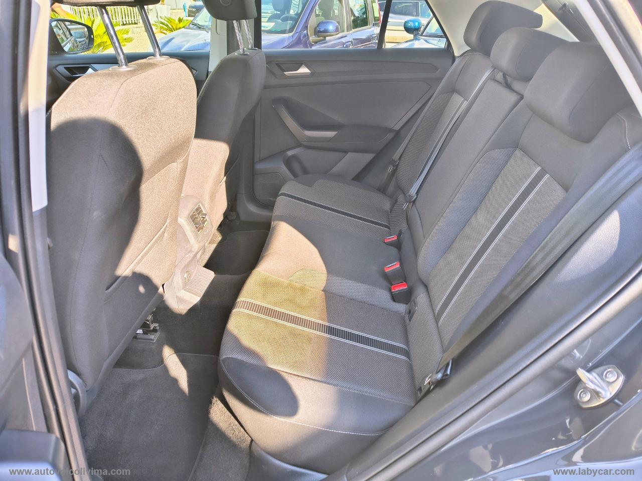 VOLKSWAGEN T-Roc 1.6 TDI SCR Business BlueMot.Tech.