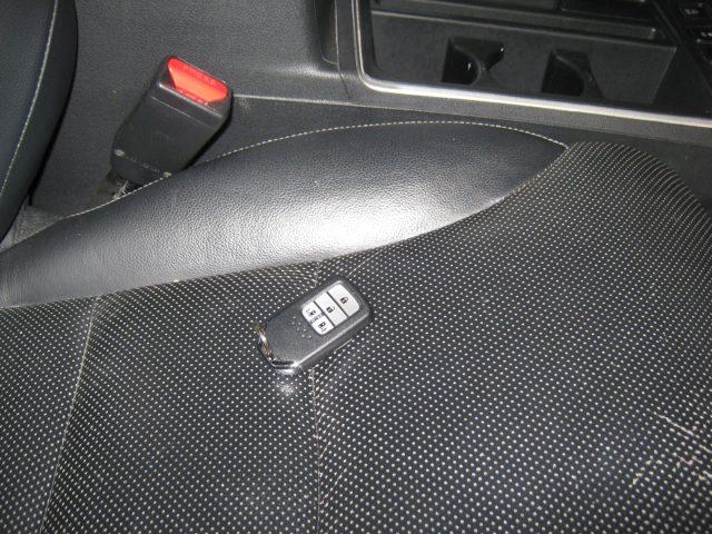 HONDA CR-V 1.6 i-DTEC Executive Navi ADAS Sensing AT 4WD
