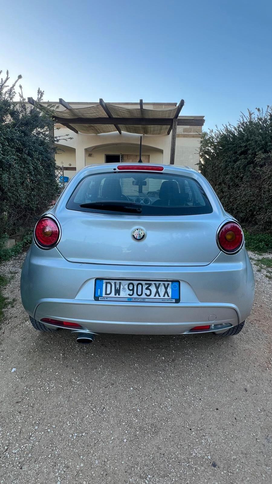 Alfa Romeo MiTo 1.6 JTDm 16V Distinctive Sport Pack