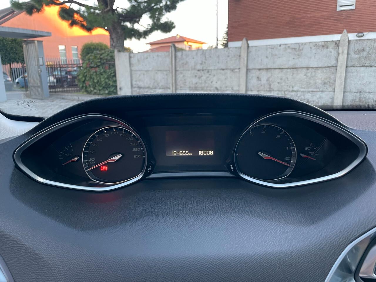 Peugeot 308 1.6 bluehdi Gt Line TETTO+NAVI+LED NEOPATENTATI OK
