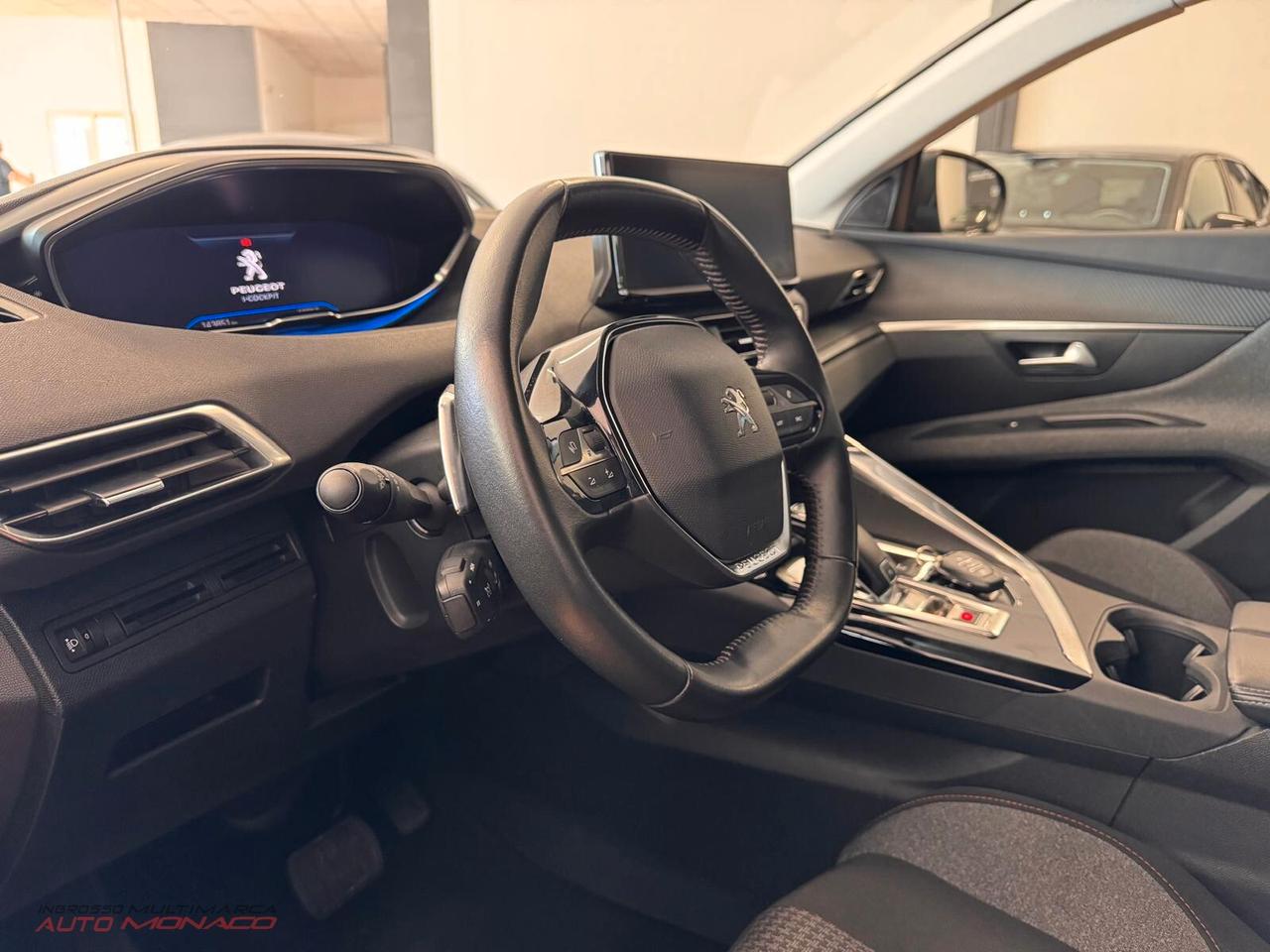 Peugeot 3008 BlueHDi 130cv EAT8 2021