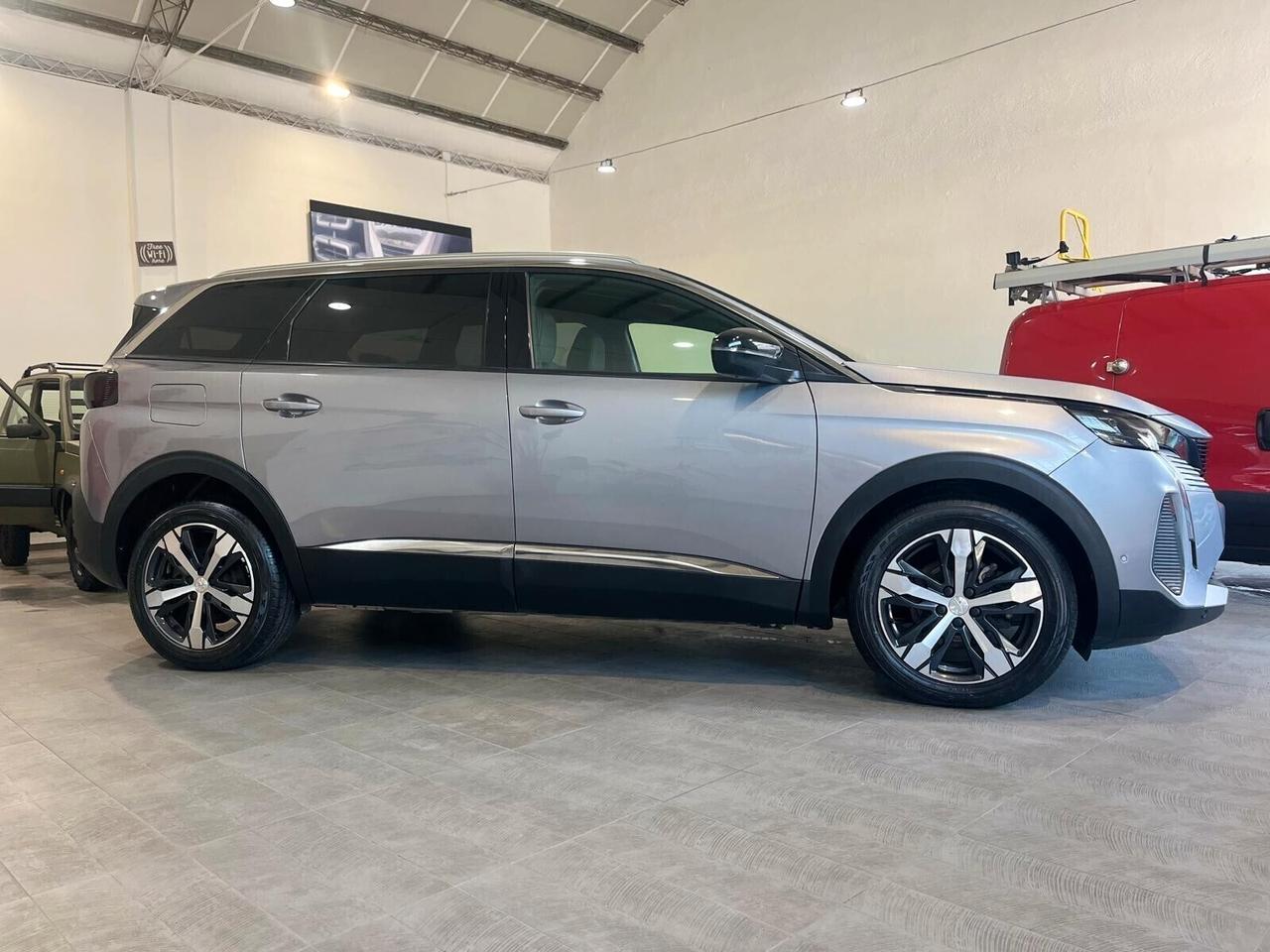 PEUGEOT 5008 HDi 130 CV EAT8 ALLURE PACK *2023*7POSTI*76MILAKM*