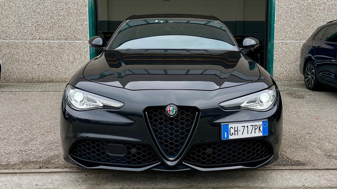 ALFA ROMEO GIULIA 2.0 TURBO VELOCE AT8 Q4 280CV - FULL LED, PELLE, SEDILI RISCALDATI