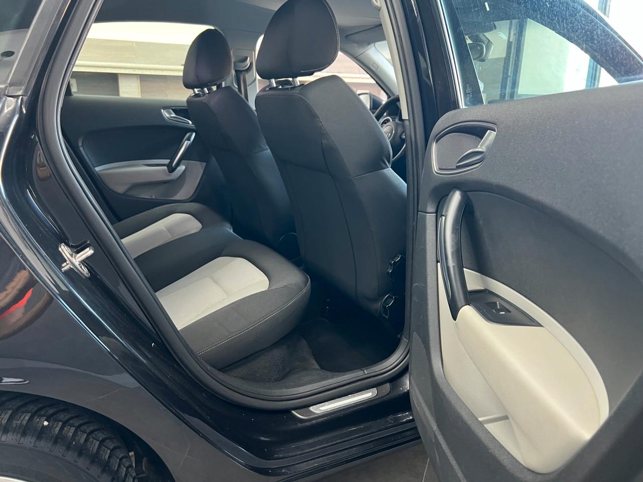 Audi A1 1.2 TFSI Attraction
