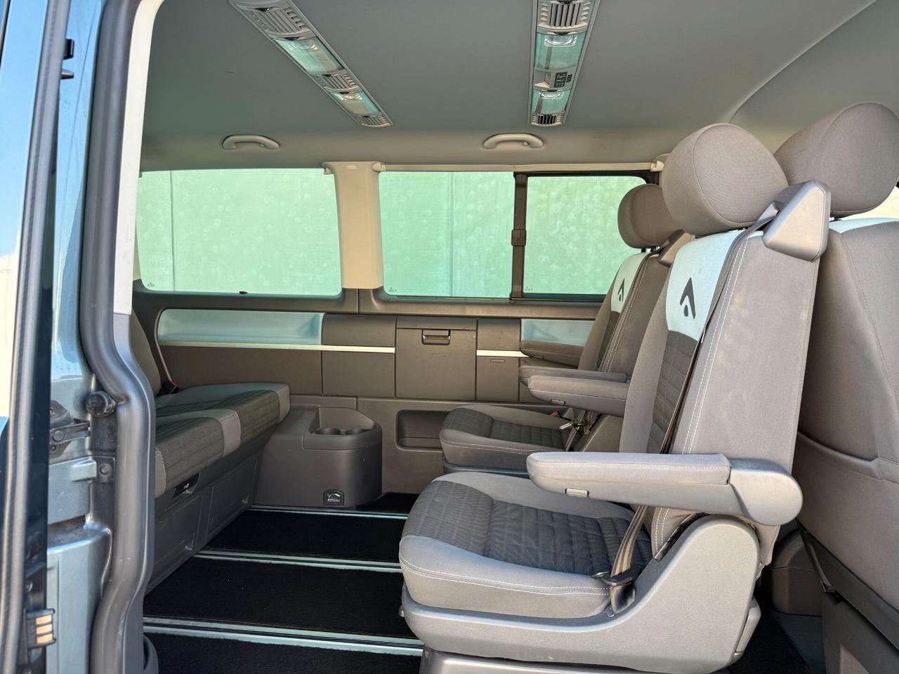 Volkswagen Multivan 2.5 TDI/130CV atlantis