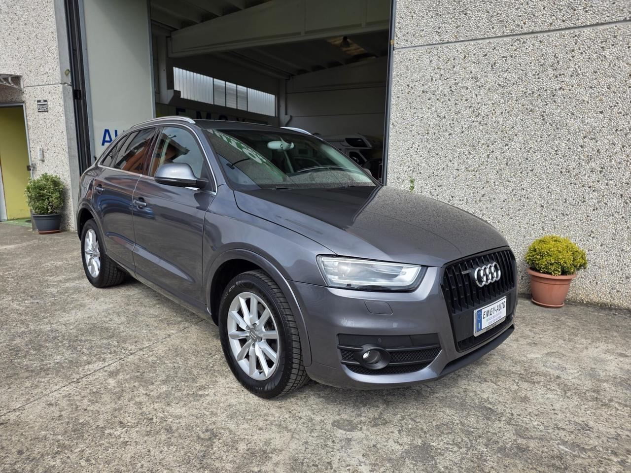 Audi Q3 2.0 TFSI S. Lain 4x4,, Automatica