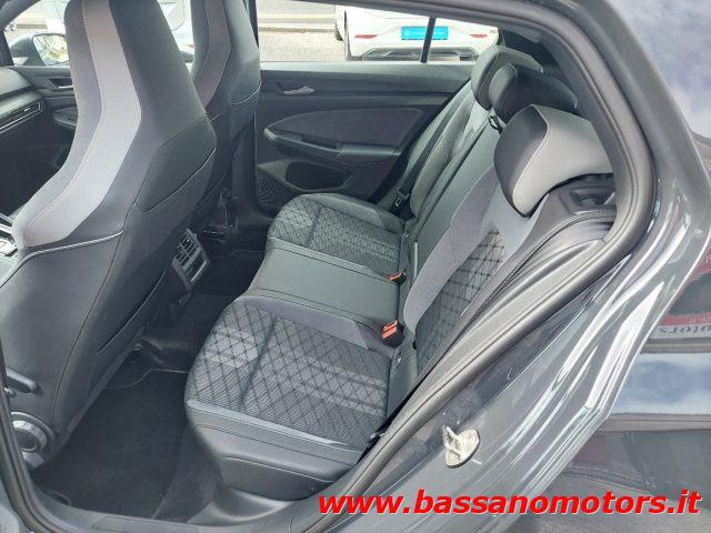 VOLKSWAGEN Golf 1.5 eTSI 150 CV EVO ACT DSG R-Line