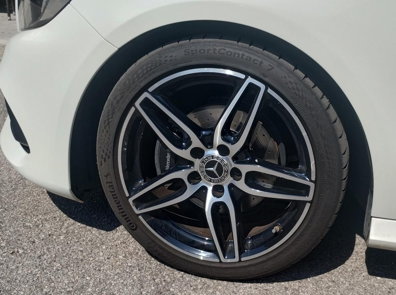 Mercedes-benz A 180 d Premium