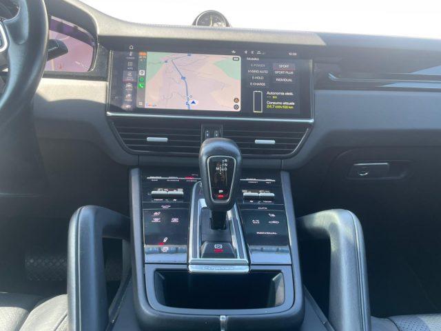 PORSCHE Cayenne Coupé 3.0 V6 340 CV E-Hybrid 4X4