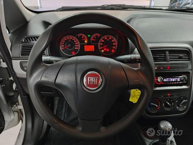 FIAT Grande Punto 1300 MULTIJET 5P 75CV