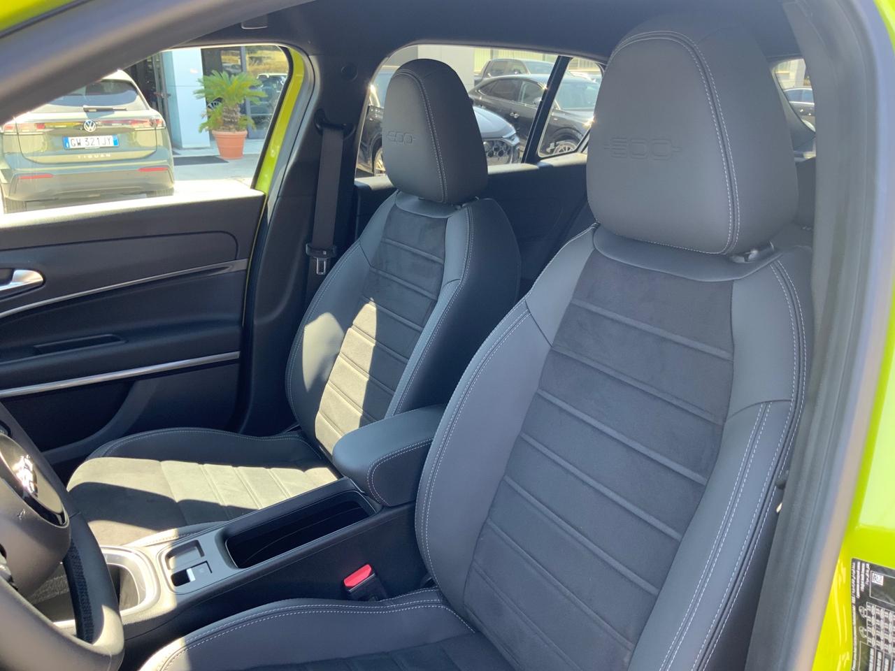 Fiat 600 Hybrid 145 CV DCT MHEV Sport Edizione Milano Cortina 26