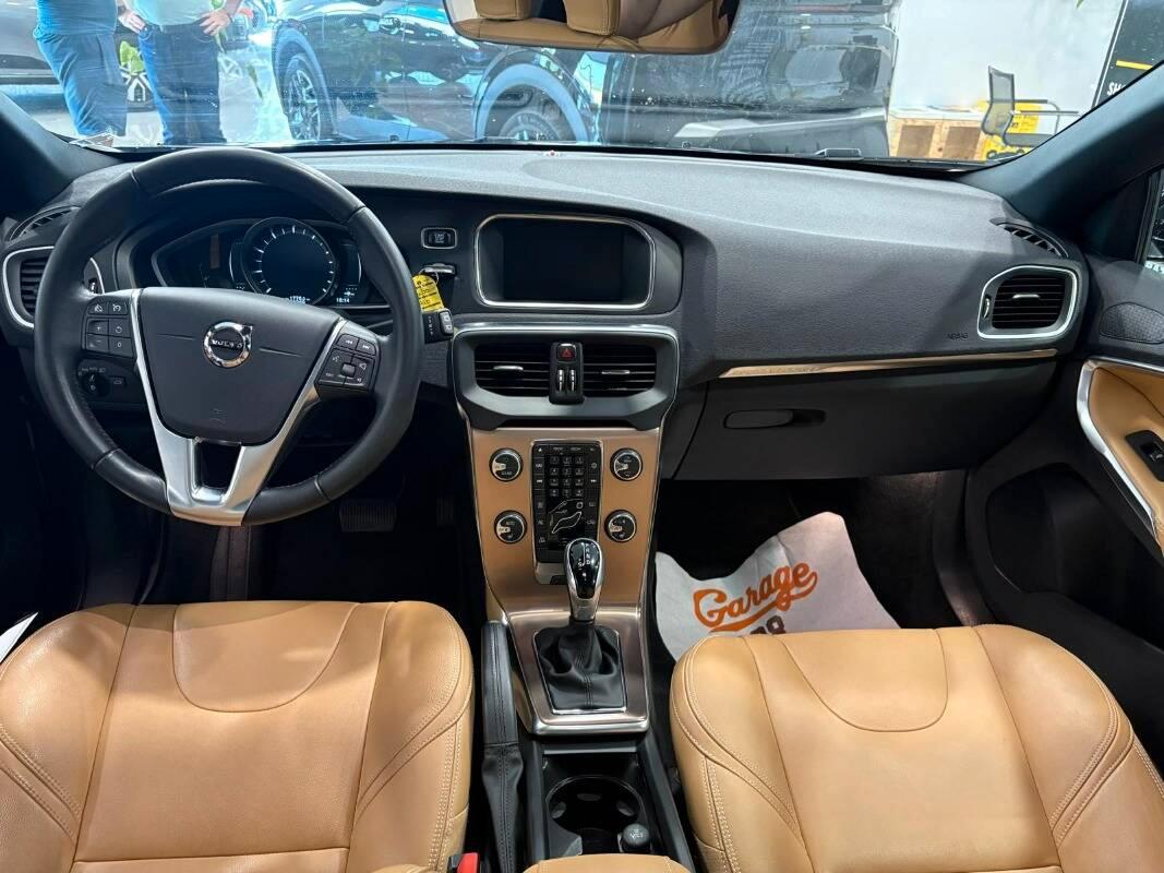 Volvo V40 Cross Country 2.0 t4 Summum awd geartronic