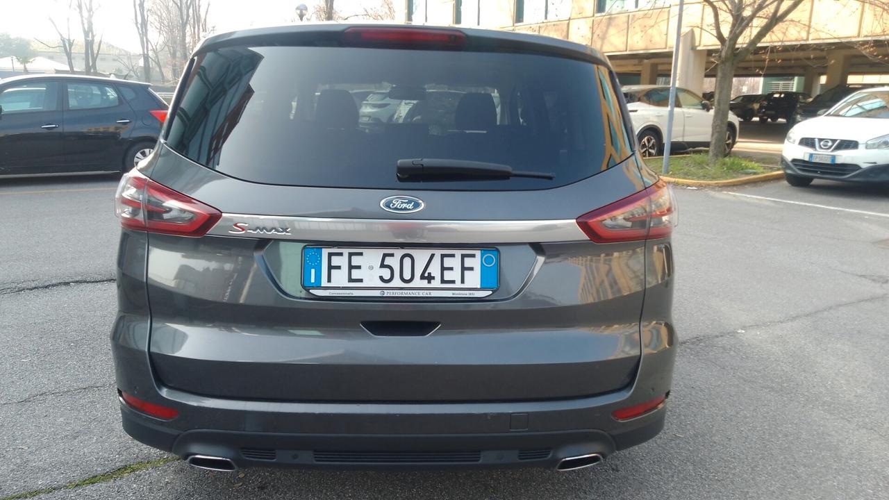 Ford S-Max 2.0 TDCi 180CV 7 POSTI Powershift Titanium
