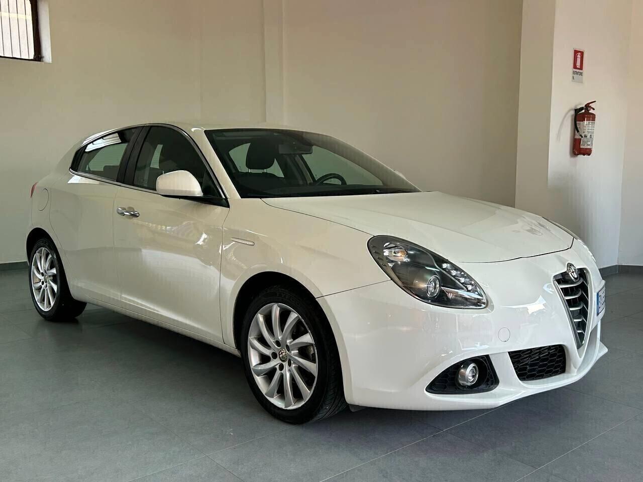 Alfa Romeo Giulietta 1.6 JTDm-2 105 CV Distinctive