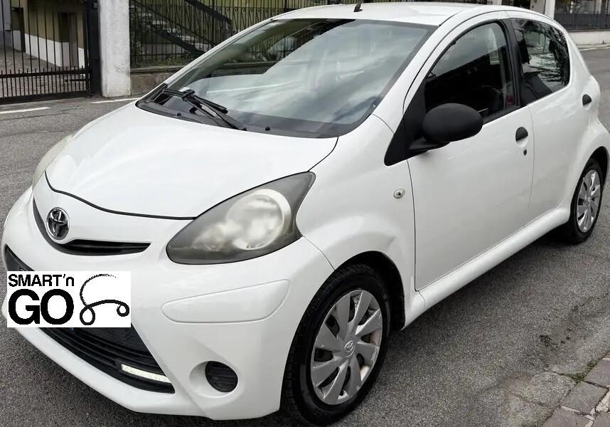 Toyota Aygo 1.0 12V VVT-i 5 porte
