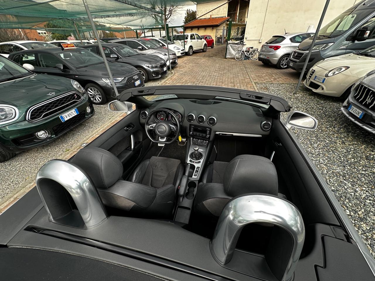 Audi TT Roadster 2.0 TFSI cabrio