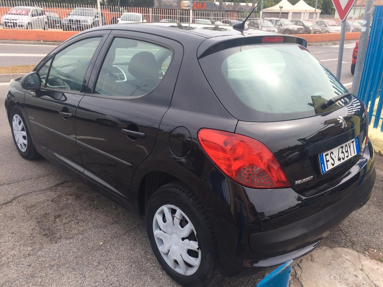 2008 Peugeot 207 1.4 8V 75CV 5p. Energie tagliandata garanzia !