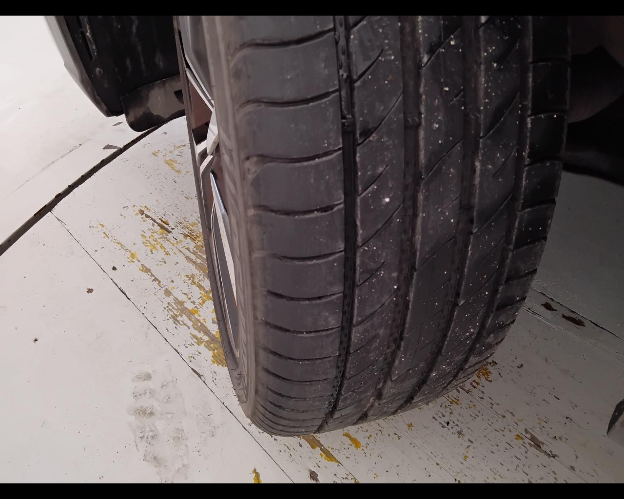 VOLKSWAGEN Taigo - Taigo 1.0 tsi R-Line 110cv