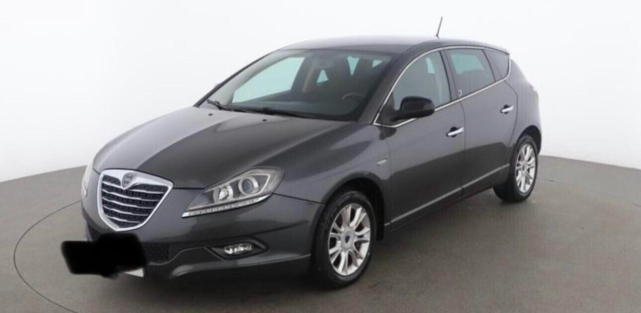 Lancia Delta 1.6 MJT DPF Silver