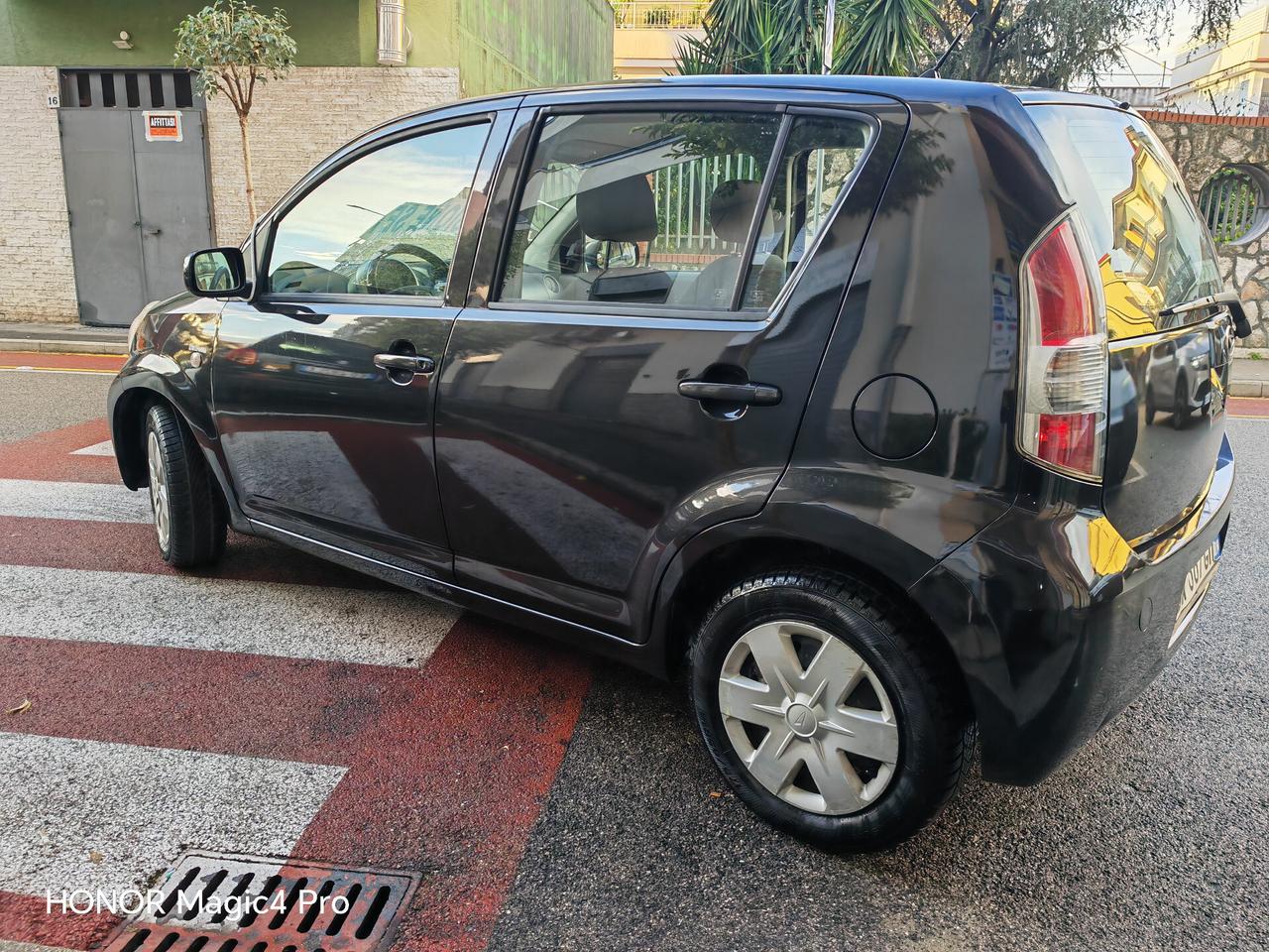 DAIHATSU SIRION 1.0 BENZINA CV69 KW51