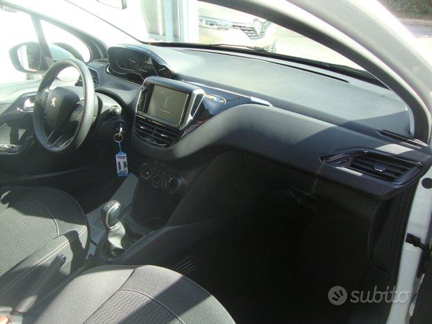 PEUGEOT 208 1.6 BlueHDi 75 CV KM.92000