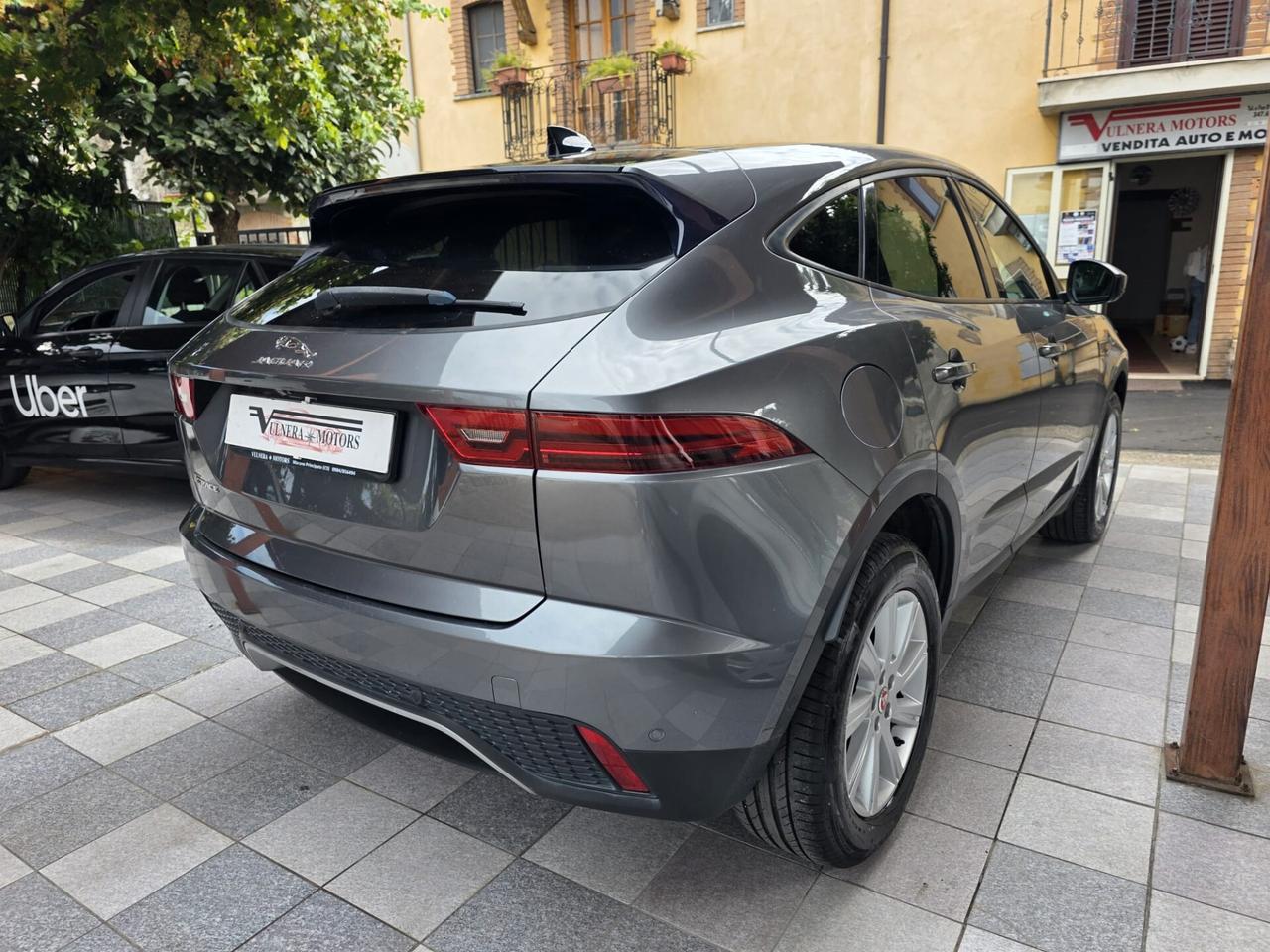 Jaguar E-Pace 2.0D 150 CV AWD aut. R-Dynamic HSE