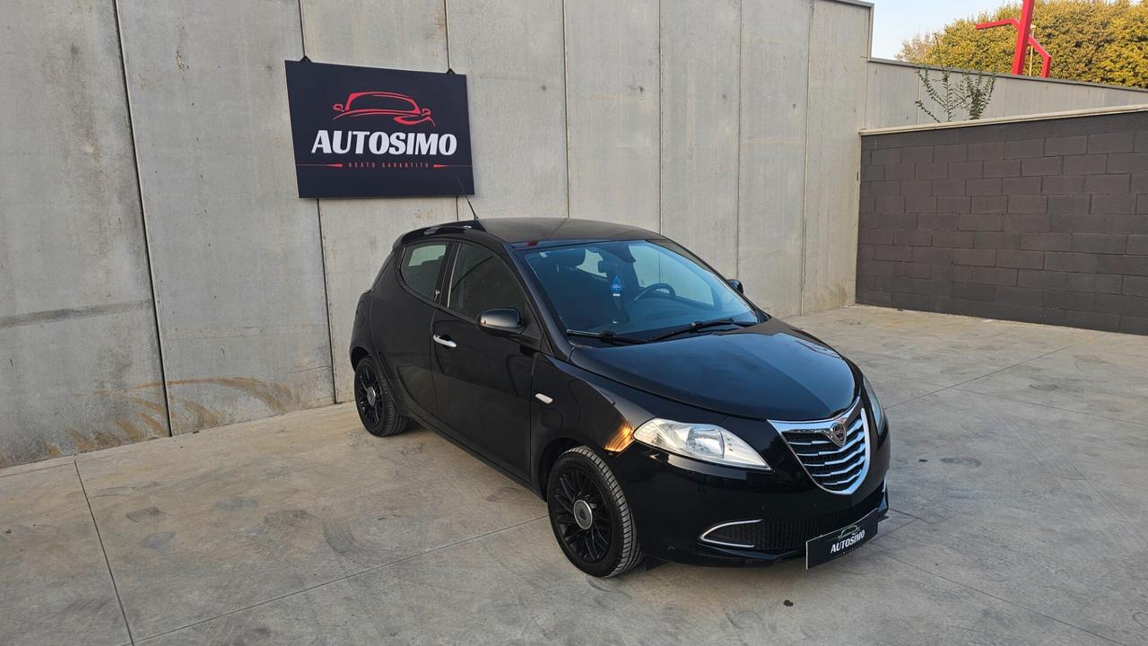 Lancia Ypsilon 0.9 TwinAir 85 CV 5 porte S&S DFN Platinum