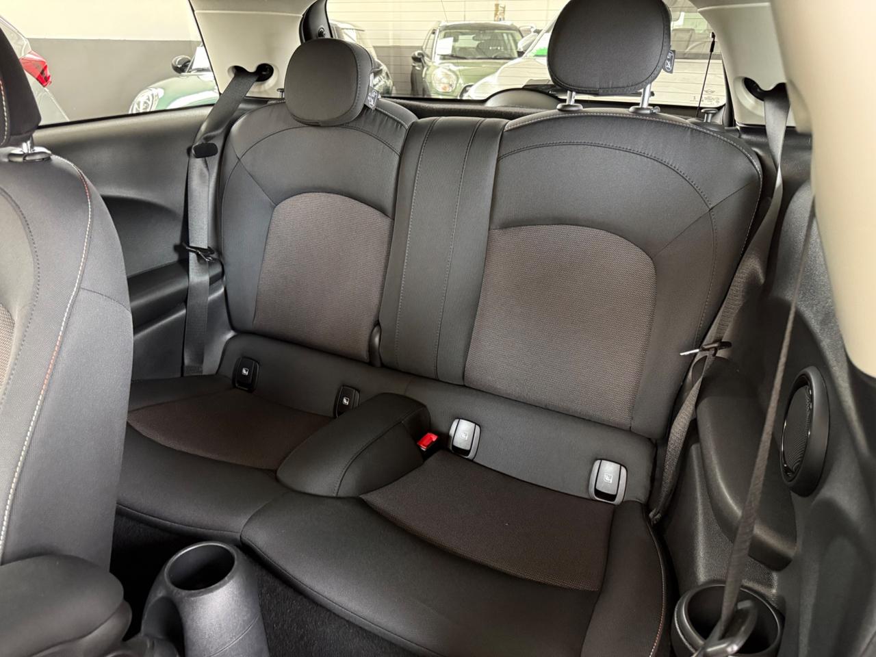 Mini 1.5 Cooper Camden Edition