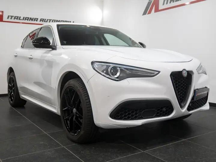 Alfa Romeo Stelvio 2.0 Turbo 280 CV AT8 Q4 First Edition