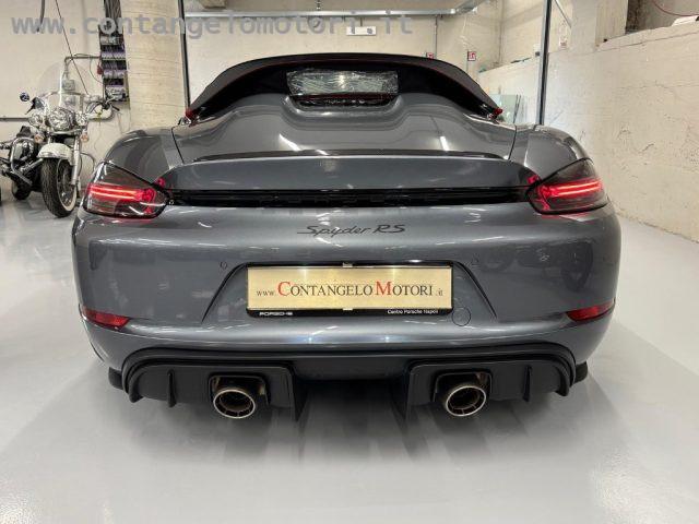 PORSCHE 718 Spyder RS ufficiale italiana