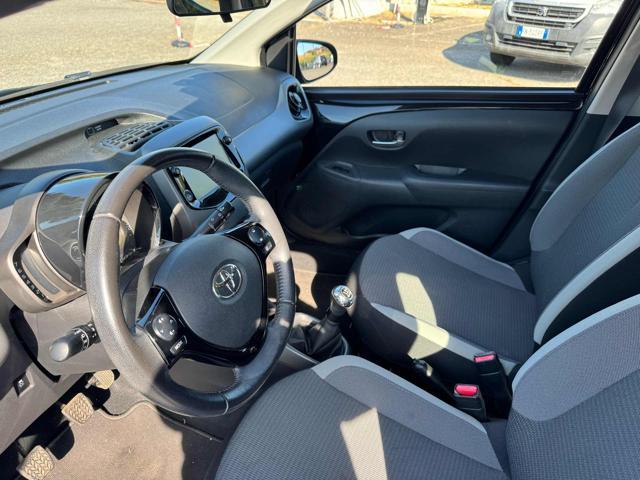 TOYOTA Aygo Connect 1.0 VVT-i 72 CV 5 porte x-cool RETROCAMERA