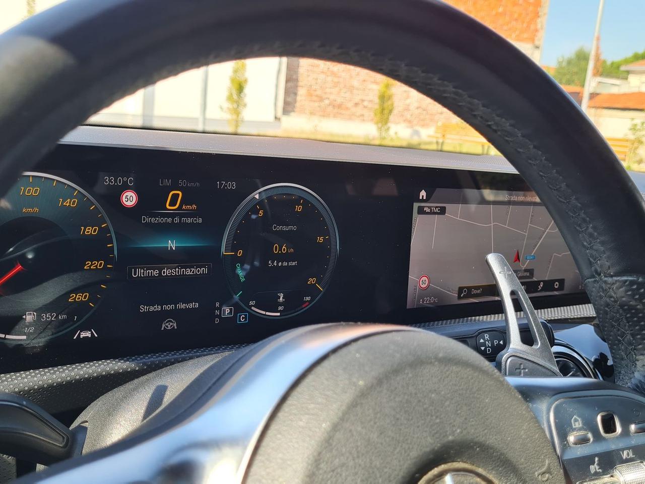 Mercedes-Benz A 180 AMG Line Premium #6483