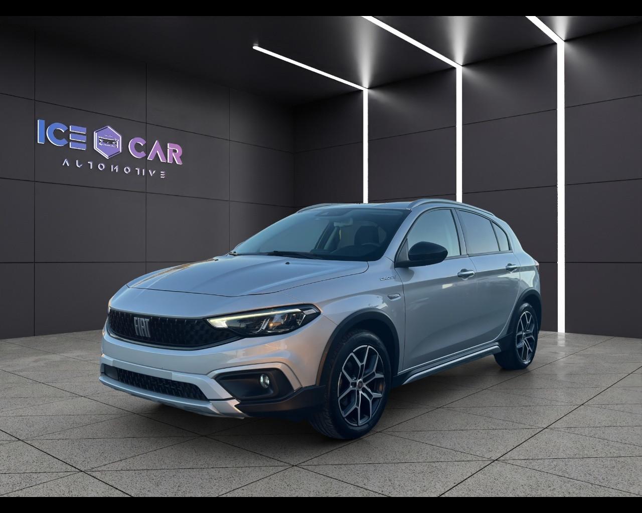 FIAT Tipo (2015-->) - Tipo 1.6 Mjt S&S 5 porte Cross