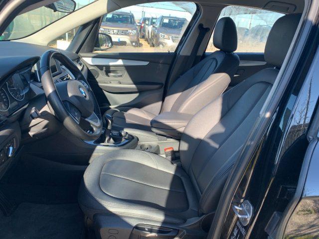 BMW 216 i Active Tourer Luxury