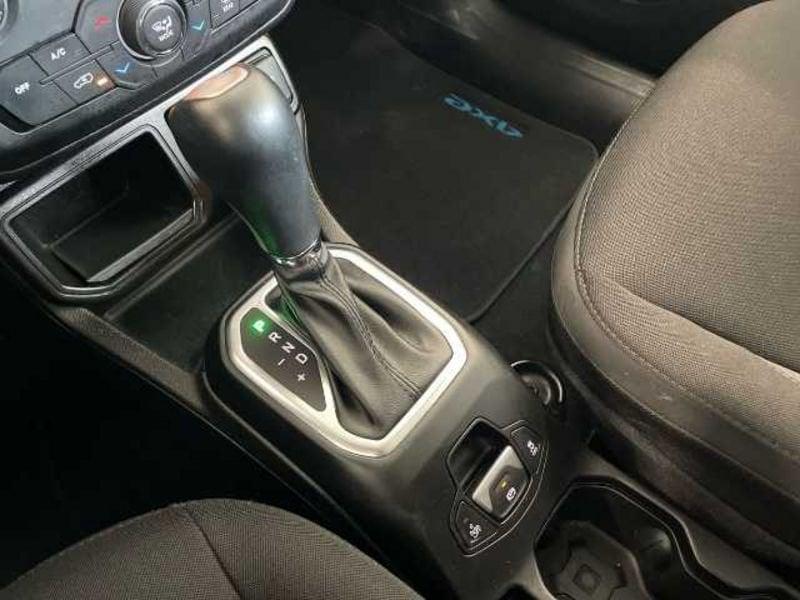 Jeep Renegade 2019 1.5 turbo t4 mhev Limited 2wd 130cv dct