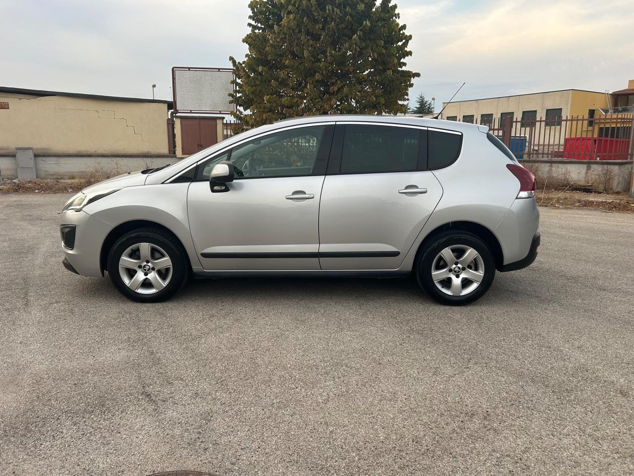 Peugeot 3008 BlueHDi 120 EAT6 S&S Active