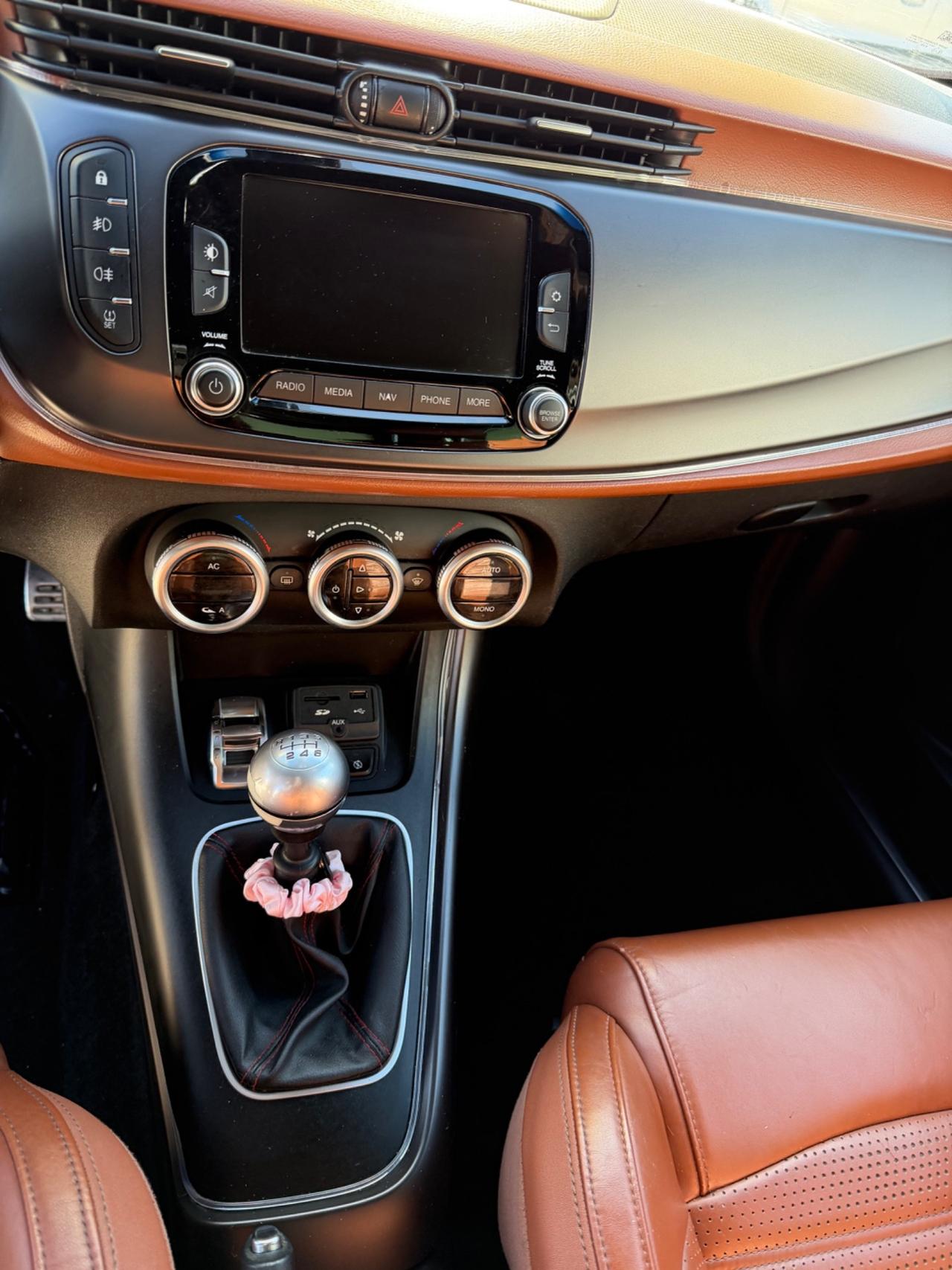 Alfa Romeo Giulietta 1.6 JTDm-2 105 CV Exclusive