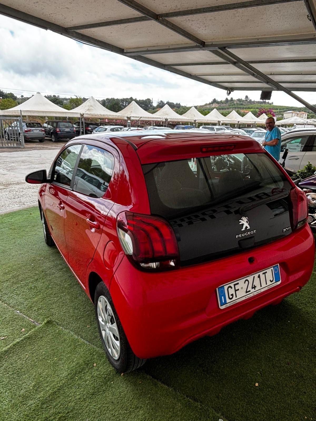 Peugeot 108 VTi 72 S&S 5 porte SI NEOPATENTATI