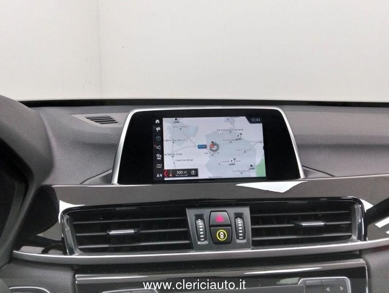 BMW X1 sDrive18d xLine Aut. (TETTO)