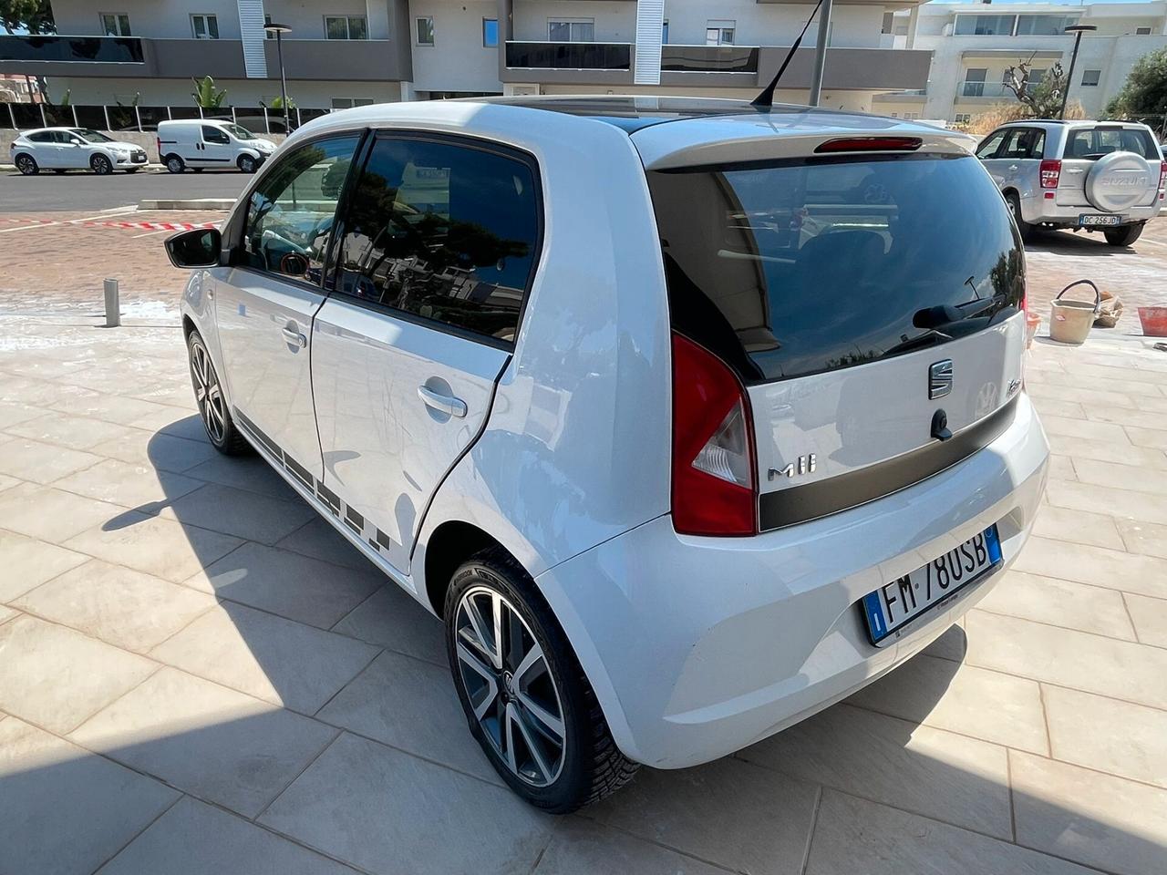 Seat Mii 1.0 68 CV 5 porte FR Line Ecofuel