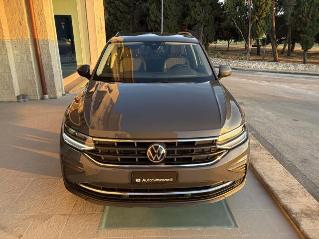 VOLKSWAGEN Tiguan 2.0 TDI 150 CV SCR DSG Life