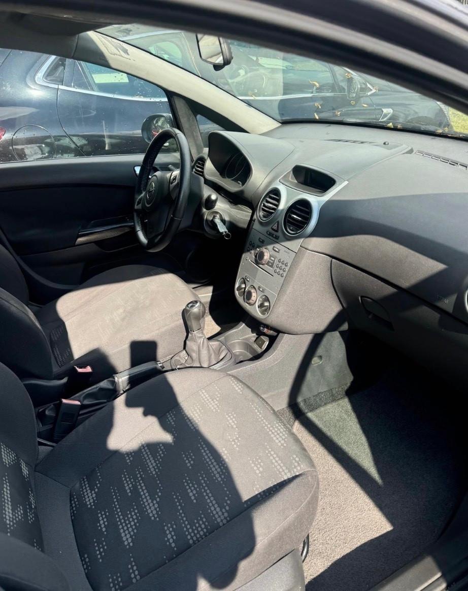 Opel Corsa 1.2 85CV 5 porte GPL-TECH Ecotec