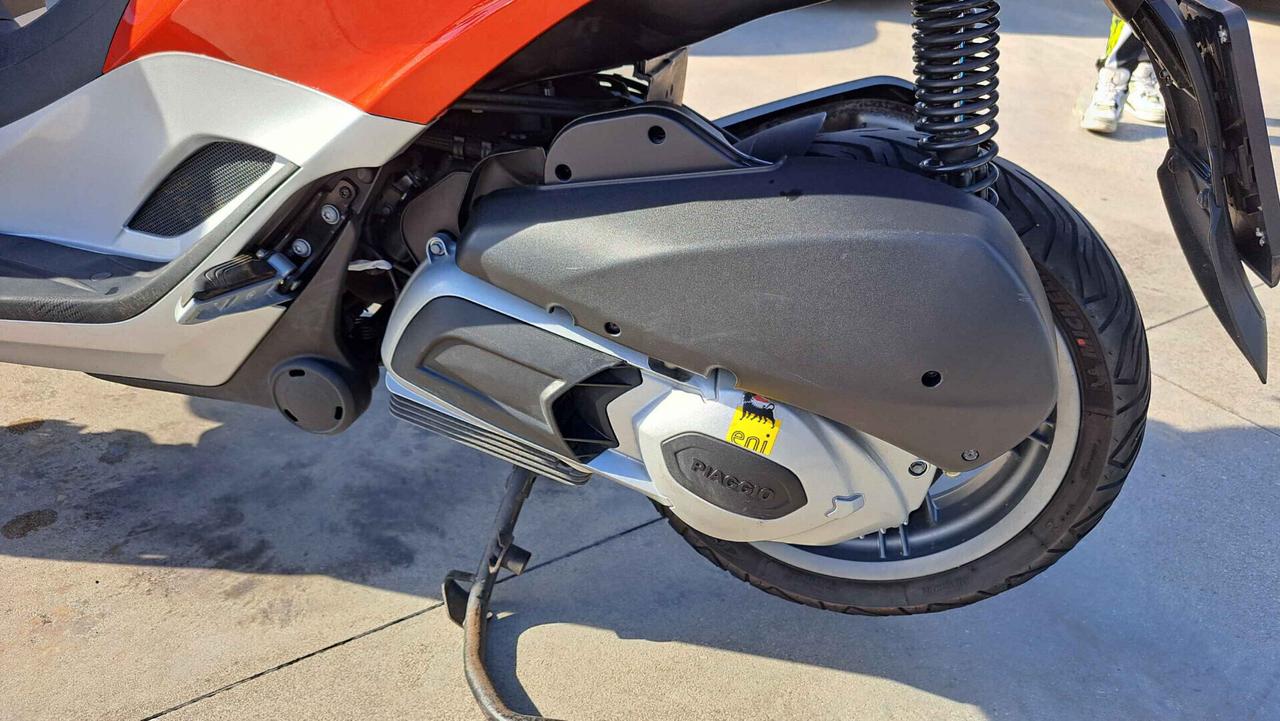 Piaggio MP3 300 YOURBAN