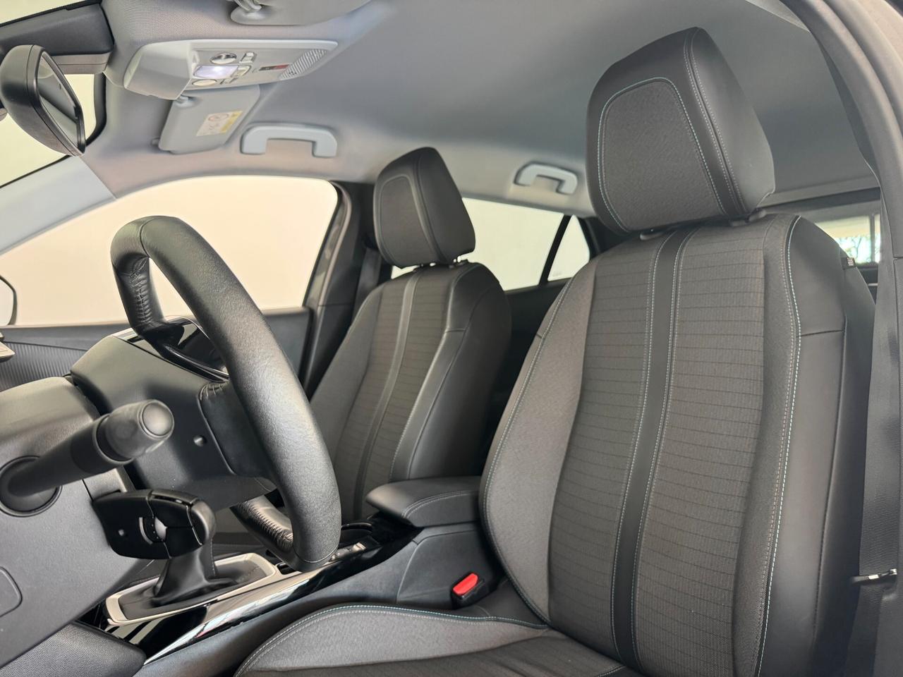 Peugeot 2008 1.5 BLUEHDI 110 ALLURE PACK