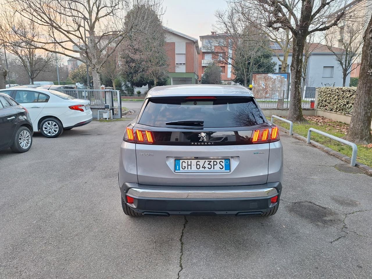 Peugeot 3008 Hybrid 225 e-EAT8 GT