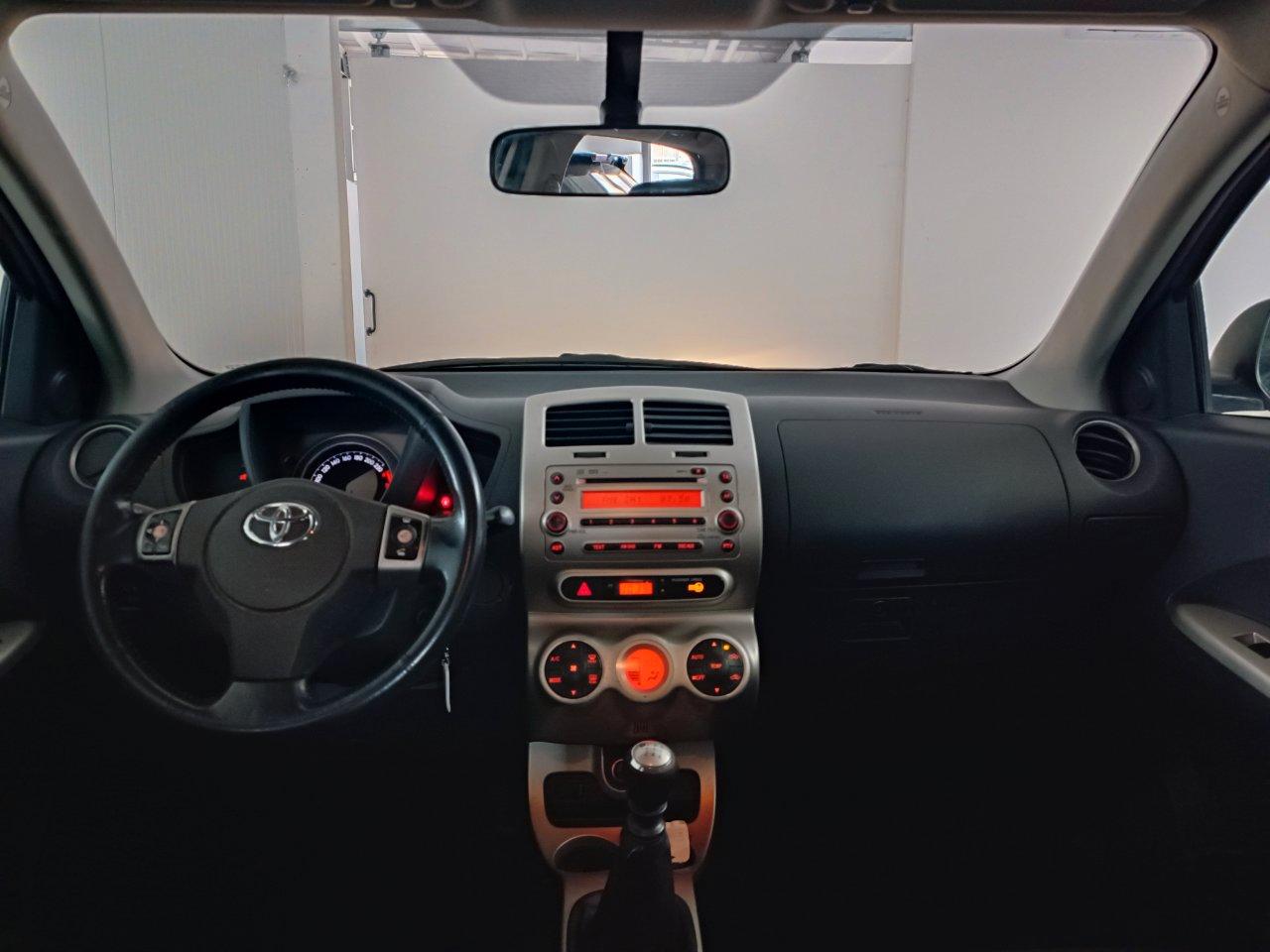 Toyota Urban Cruiser 1.4 d-4d Sol Awd